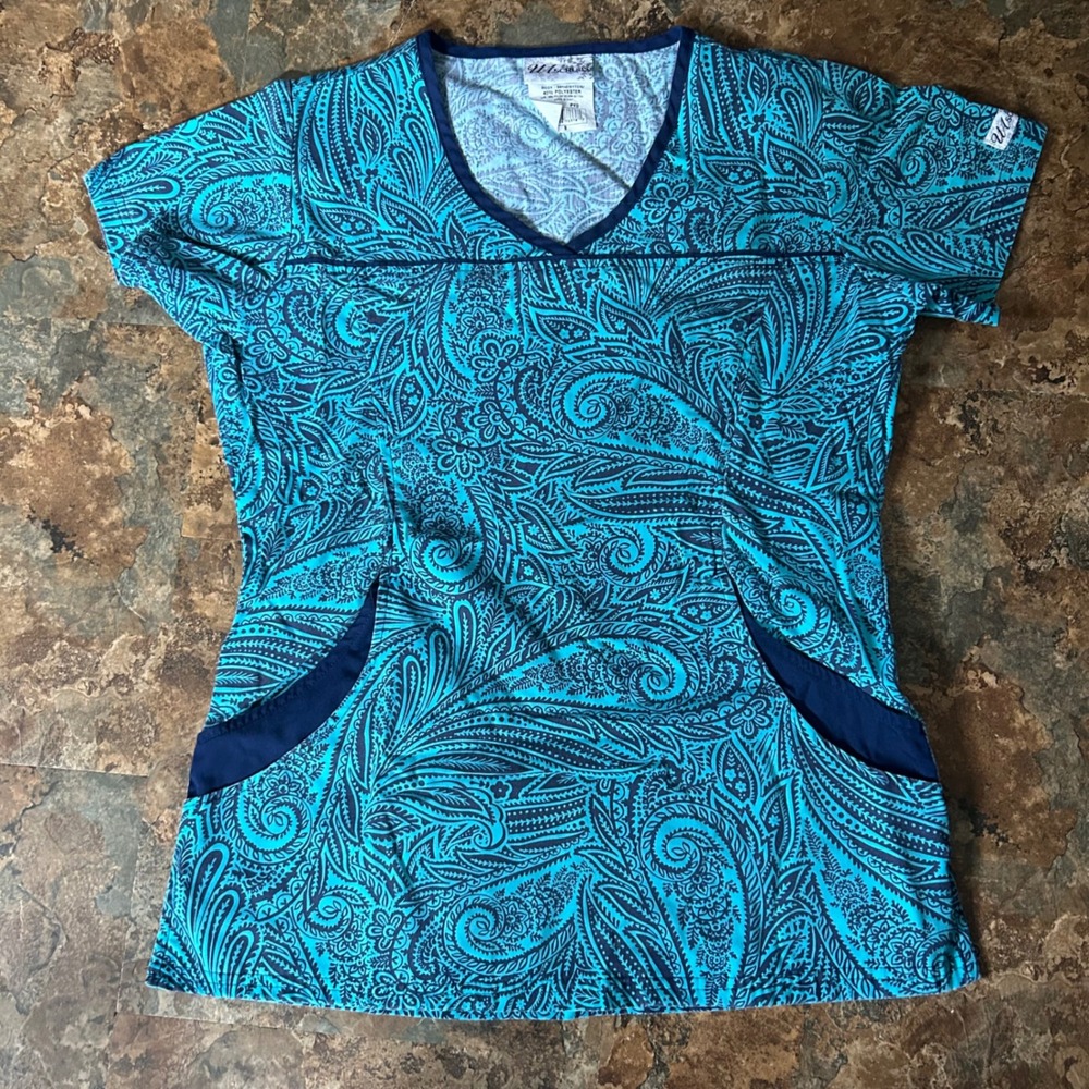 UA Scrubs Scrub Top Womens Size Small Blue Short Sleeve Work Shirt